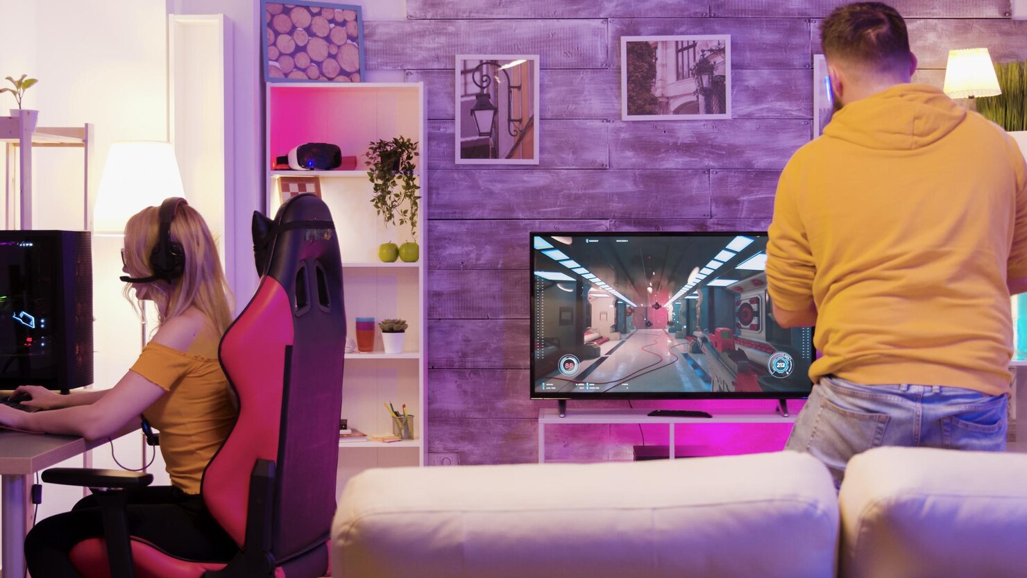 Internet-mid-section